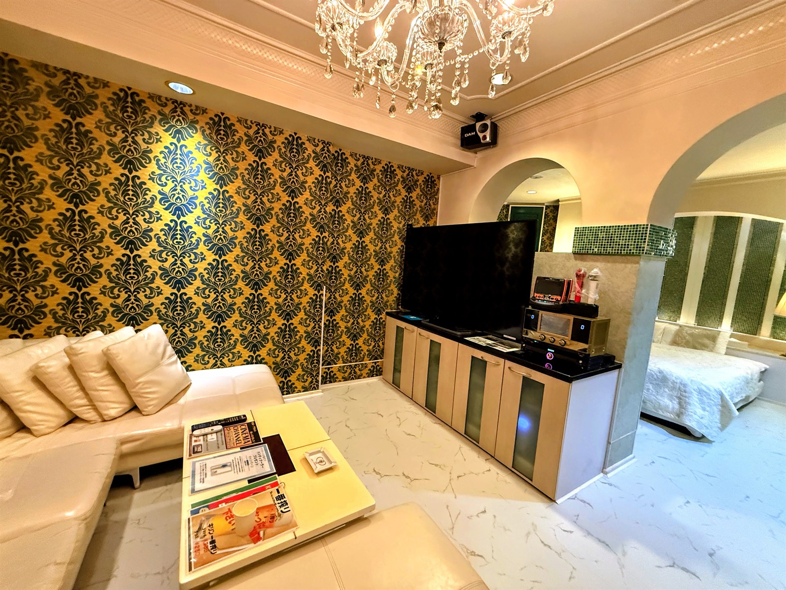 HOTEL Espana 200号室のリビング